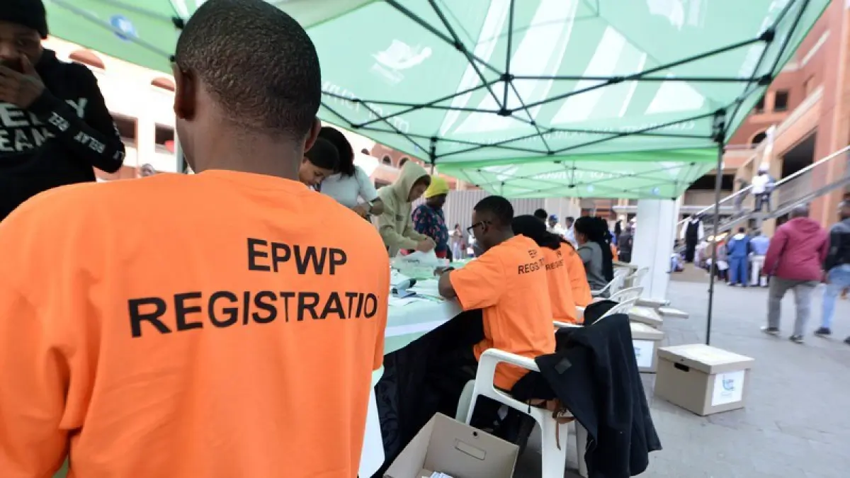Metrobus EPWP Team Leaders x6 and General Workers x94: 7 Essential Facts About These Exciting Opportunities